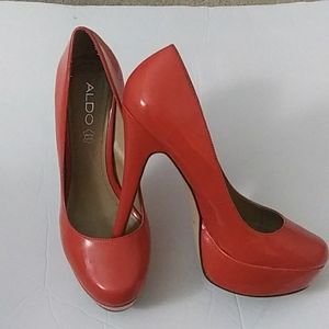 ALDO Size 39/8.5 Melon Colored Heels
